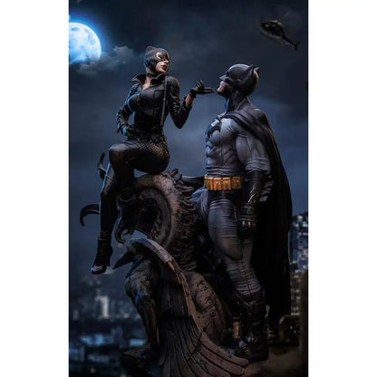 Batman & Catwoman Diorama DC Comics Art Scale