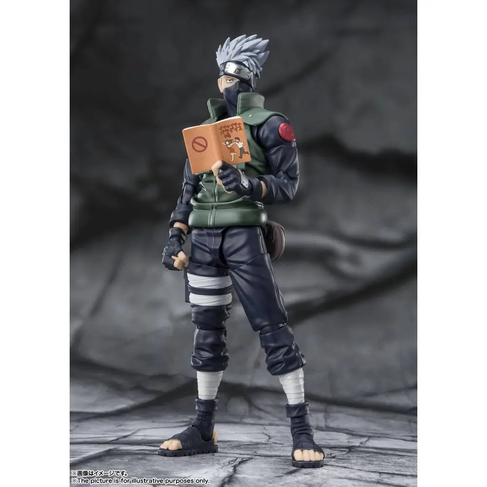 Kakashi Hatake "The Famed Sharingan Hero" Naruto Shippuden S.H.Figuarts