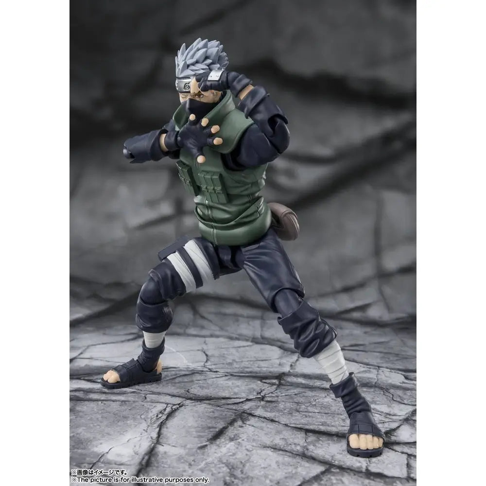 Kakashi Hatake "The Famed Sharingan Hero" Naruto Shippuden S.H.Figuarts