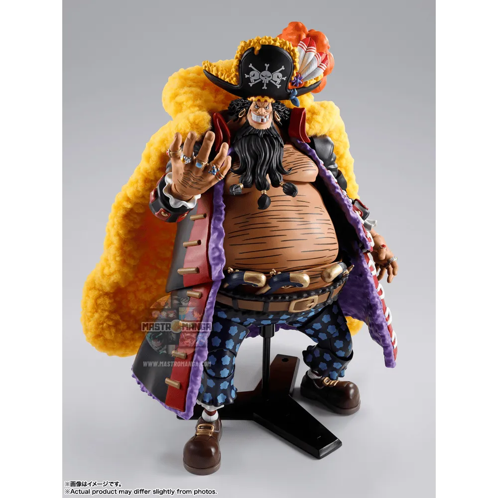 Marshall D. Teach 4 Emperors One Piece S.H.Figuarts