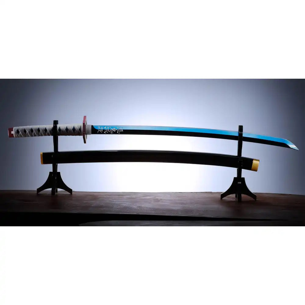 Nichirin Sword (Giyu Tomika) Replica 1/1 Demon Slayer: Kimetsu no Yaiba Proplica