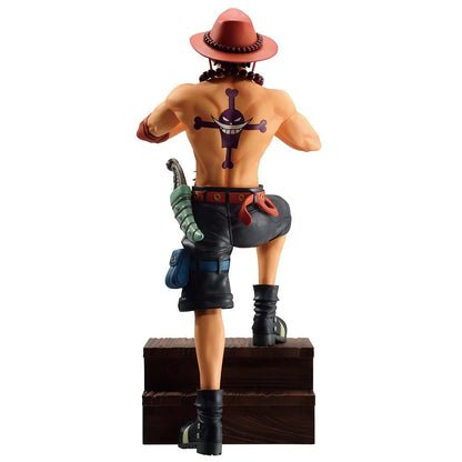 Portgas D. Ace One Piece "Whitebeard Pirates Father and Sons" MASTERLISE EXPIECE Ichiban Kuji