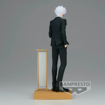 Satoru Gojo Suit Ver. Jujutsu Kaisen Diorama Figure