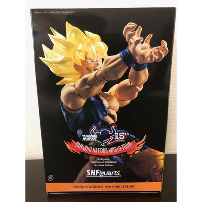 Son Goku Super Saiyan Exclusive Edition 15th Anniversary Dragon Ball Z S.H.Figuarts