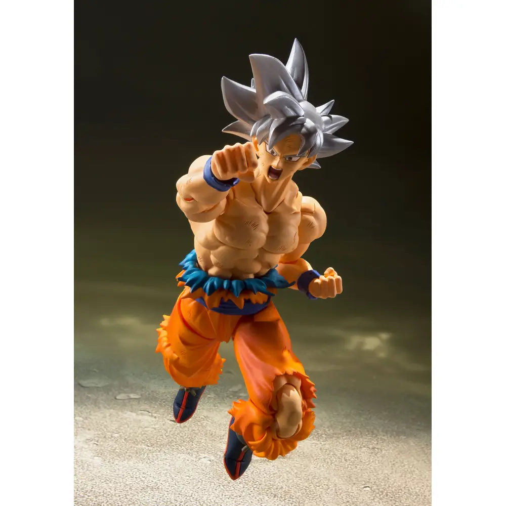 Son Goku Ultra Instinct Dragon Ball Super S.H.Figuarts